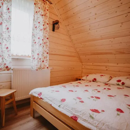 Lodge I Utadka - Obok Term