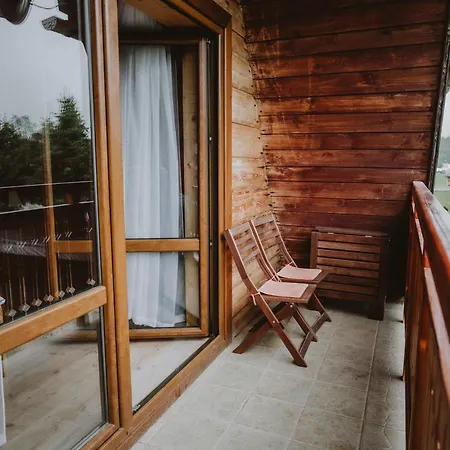 Lodge I Utadka - Obok Term