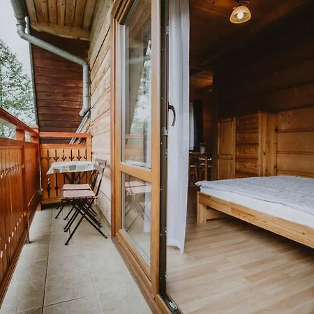 Lodge I Utadka - Obok Term