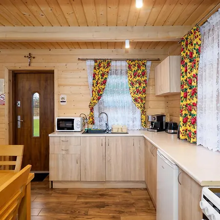 Lodge I Utadka - Obok Term