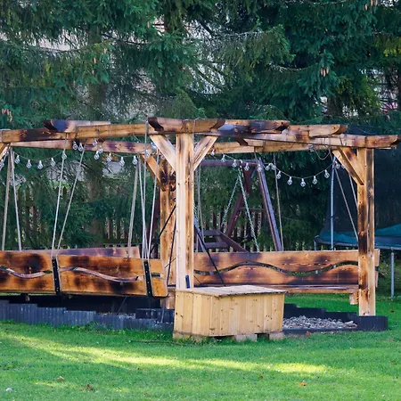 Lodge I Utadka - Obok Term *