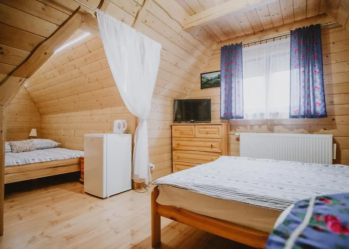 Lodge I Utadka - Obok Term